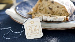 Ideen für Weihnachten: Mit viel Liebe gemacht | kleiner Anhänger für Selbstgebackenes, Selbstgemachtes, Kunsthandwerk und Handarbeiten